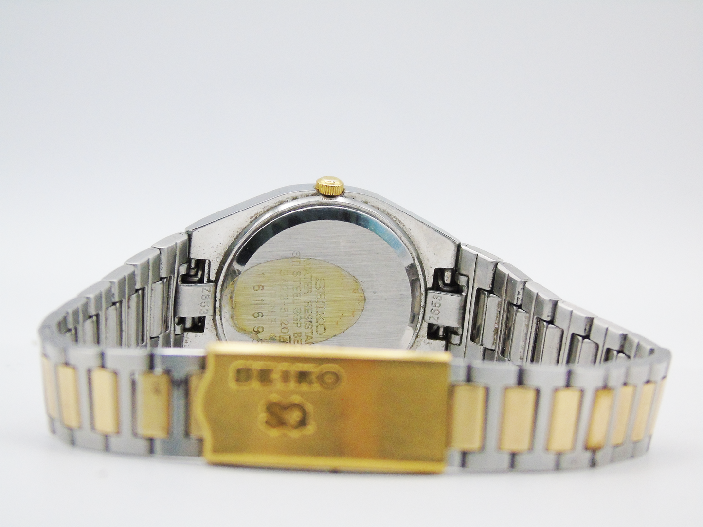 Seiko Ladies Watch Two tone Gold and Silver Tone Quartz Japanese Wristwatch Day Date Function - Gems Forgotten