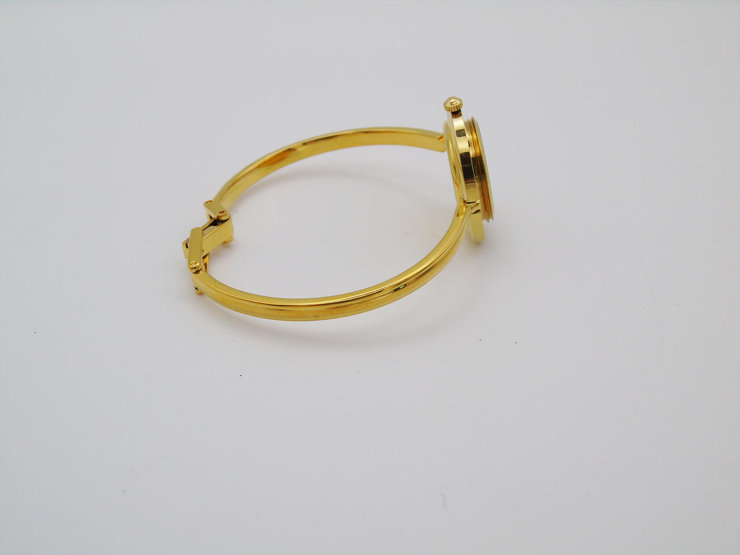 Vintage Gucci Change Bezel Watch – Gold-Plated with 10 Interchangeable Bezels & Box - Gems Forgotten