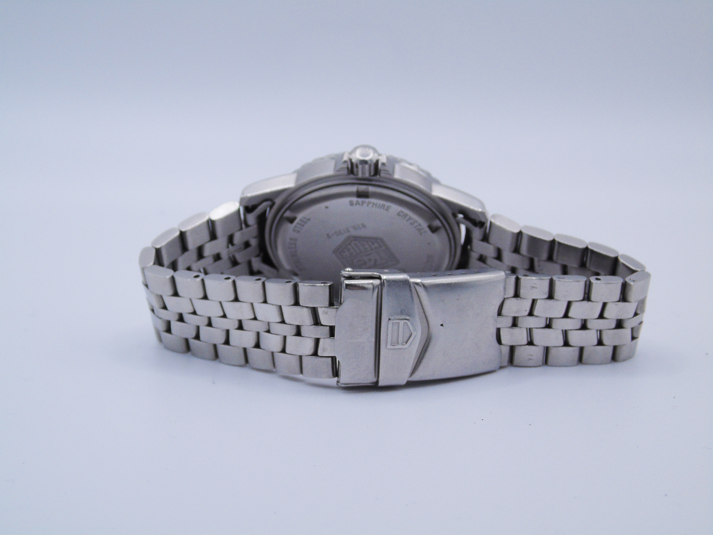 Tag Heuer Men’s Watch – Professional Quartz Wristwatch with Stainless Steel Bracelet, Black Dial - Gems Forgotten