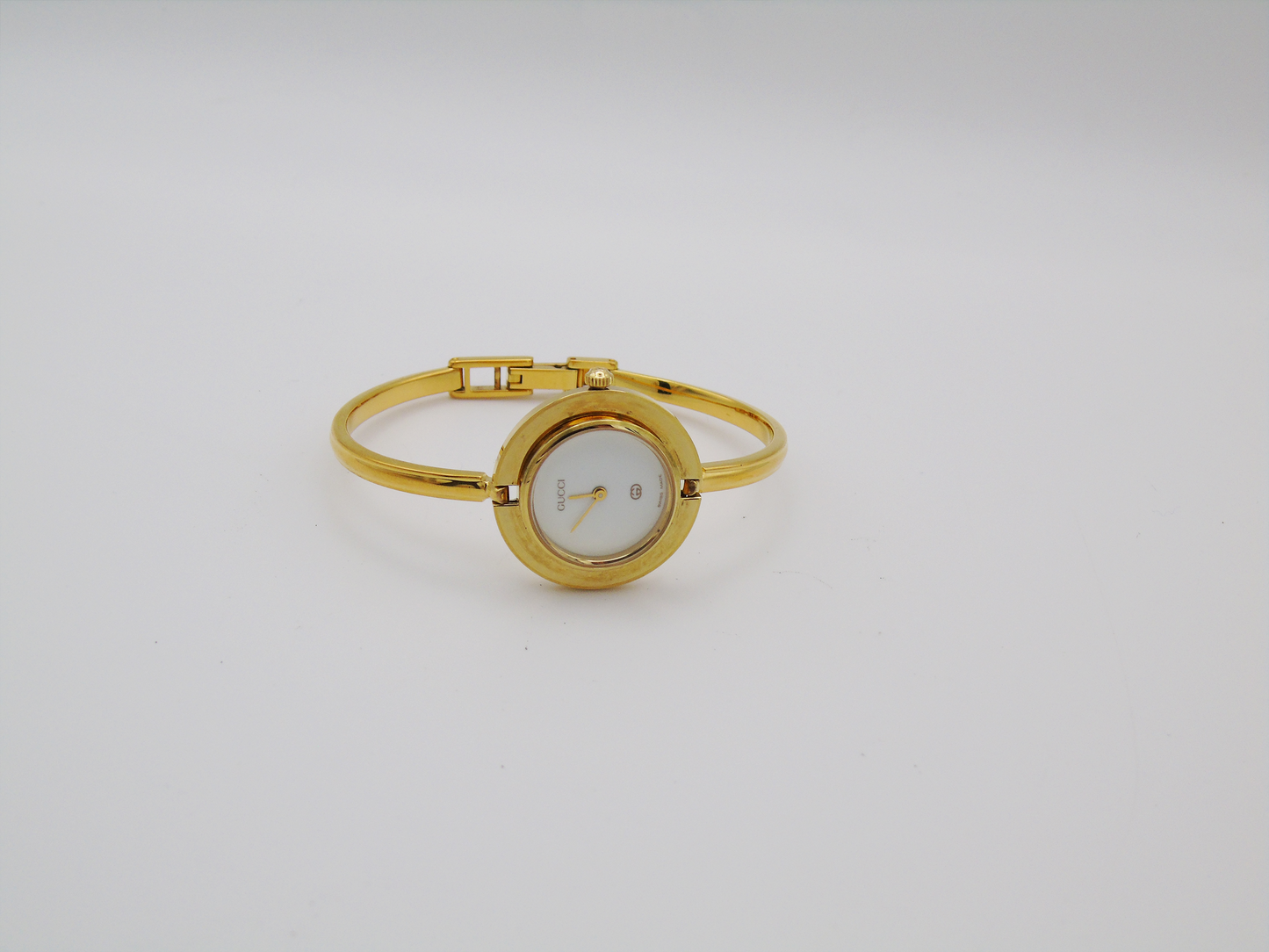 Vintage Gucci Change Bezel Watch – Gold-Plated with 10 Interchangeable Bezels & Box - Gems Forgotten