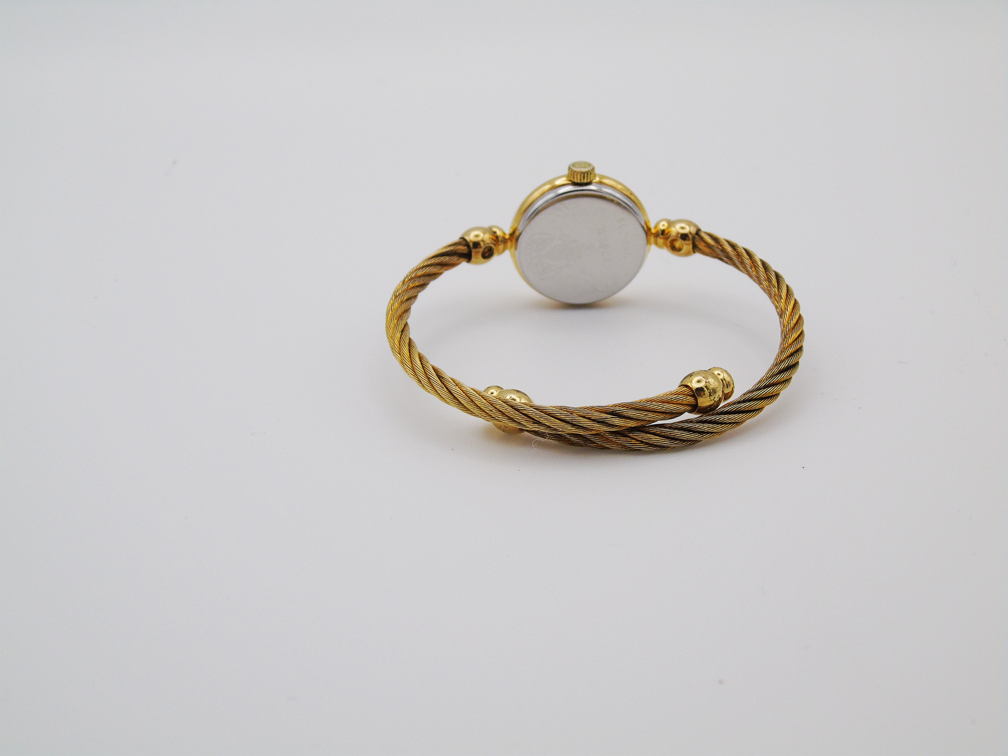 Gucci Ladies Gold Watch – 2700.2.L Model, 24k Gold-Plated with Black Dial (Copy) - Gems Forgotten