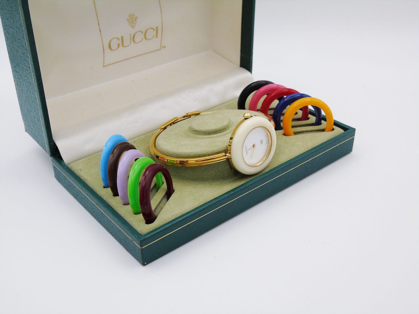 Vintage Gucci Change Bezel Watch – Gold-Plated with 10 Interchangeable Bezels & Box - Gems Forgotten