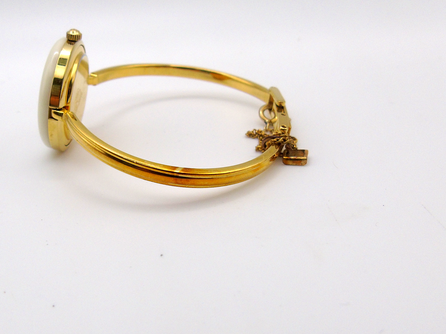 Vintage Gucci Change Bezel Watch – Gold-Plated with 10 Interchangeable Bezels & Box Proof of Athenticity G31 - Gems Forgotten