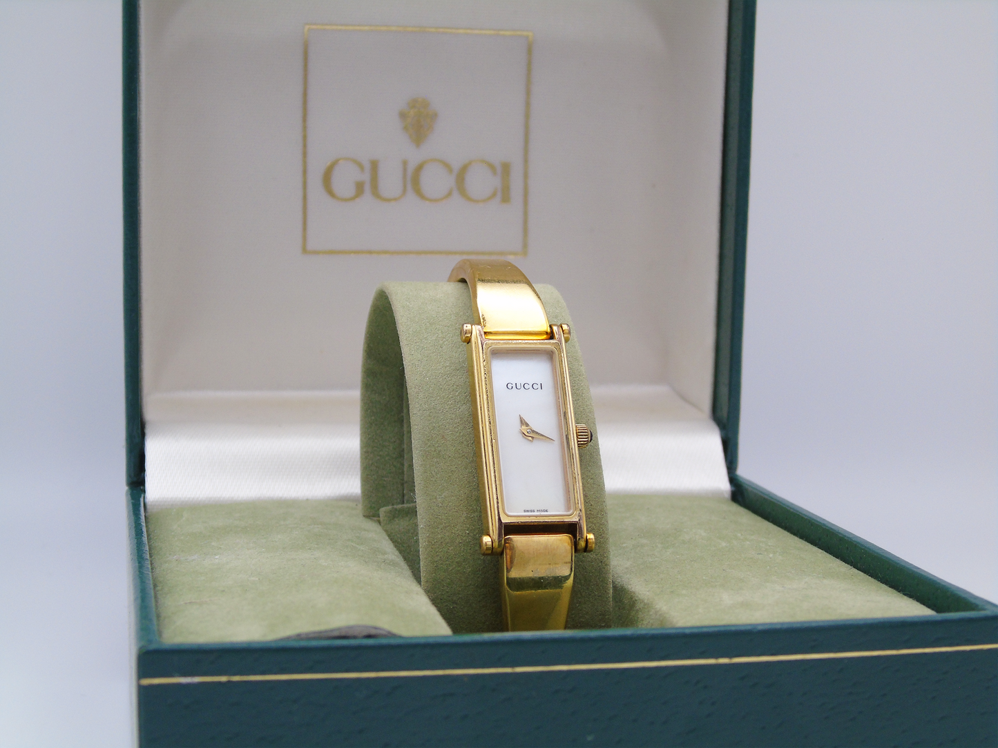 Gucci Ladies Gold Watch – Stunning Gucci 1500L Model with Tank Watch Face & Mother of Pearl Dial - Gems Forgotten