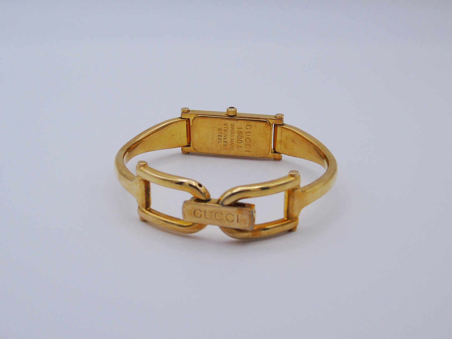 Gucci Ladies Gold Watch – Stunning Gucci 1500L Model with Tank Watch Face & Mother of Pearl Dial - Gems Forgotten