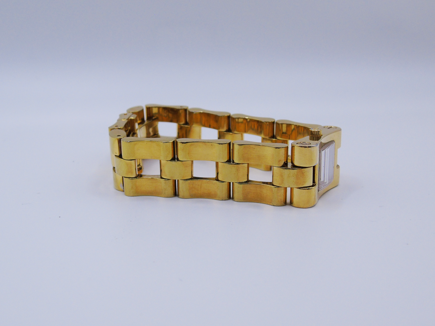 Vintage Gucci Watch 2305L Gold Plated Elegant Gucci Tank Wristwatch Elegant Designer Bracelet Watch Jewellery - Gems Forgotten