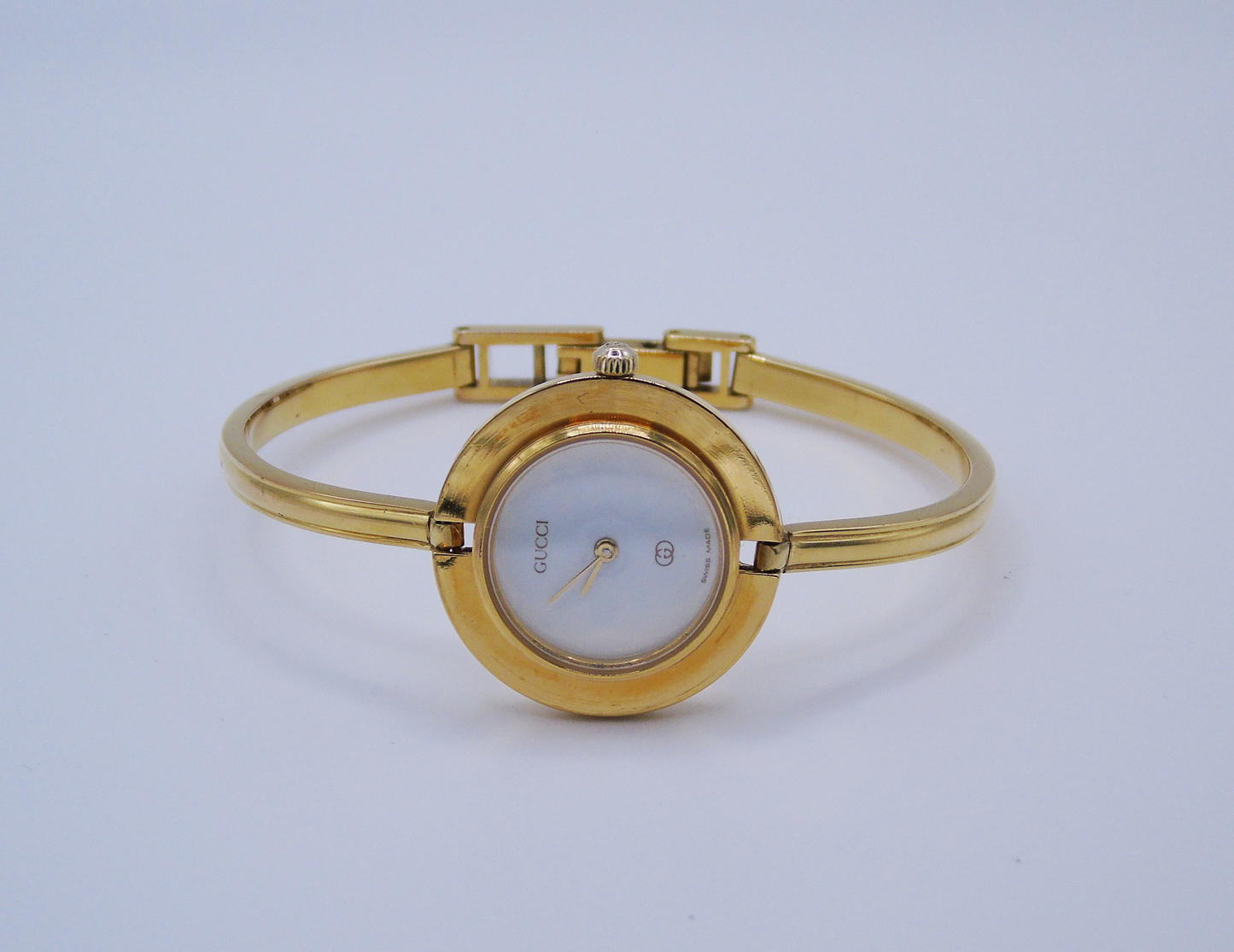 Vintage Gucci Change Bezel Watch – Gold-Plated with 10 Interchangeable Bezels & Box - Gems Forgotten