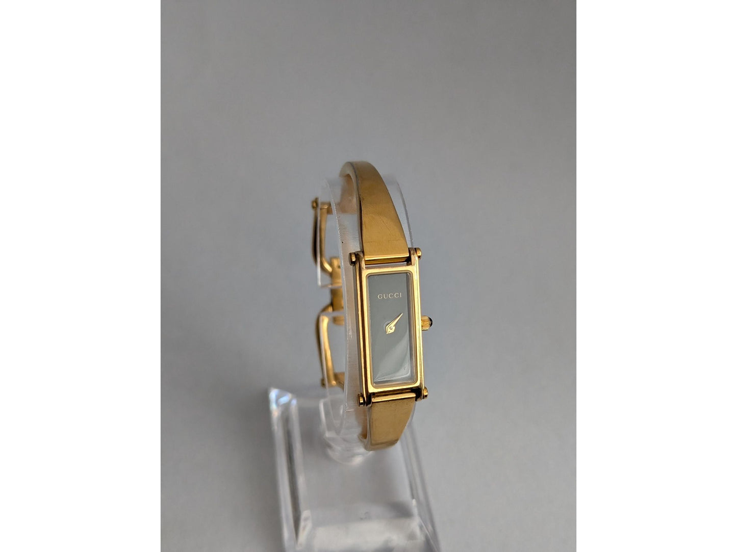 Vintage Gucci Watch with Box Black Dial Gold 1500 Bracelet Tank Watch Elegant Gold Quartz Wristwatch - Gems Forgotten