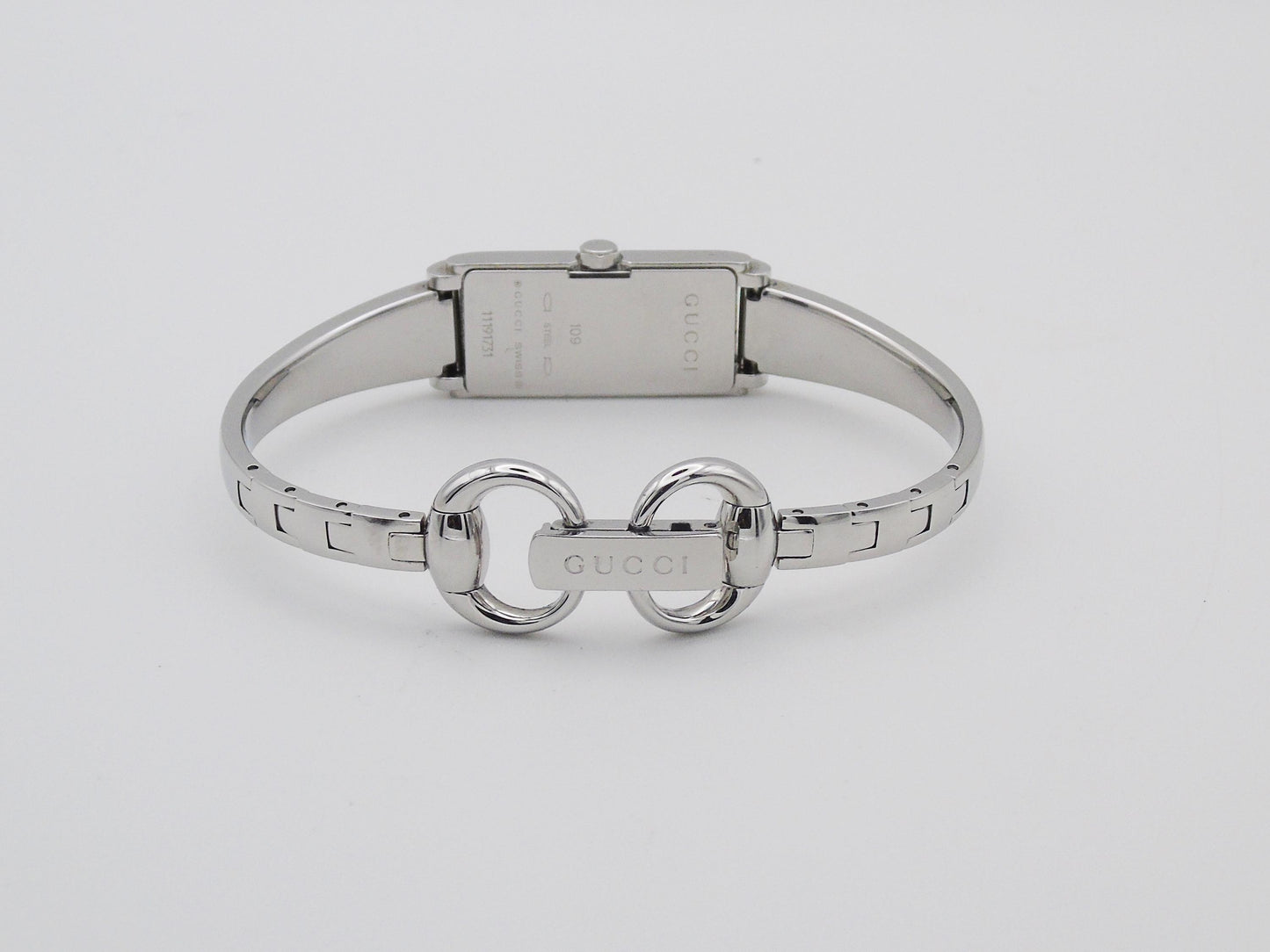 Gucci Ladies Silver Tone Watch – Stunning Gucci 1500L Model with Tank Watch Diamond Steel - Gems Forgotten