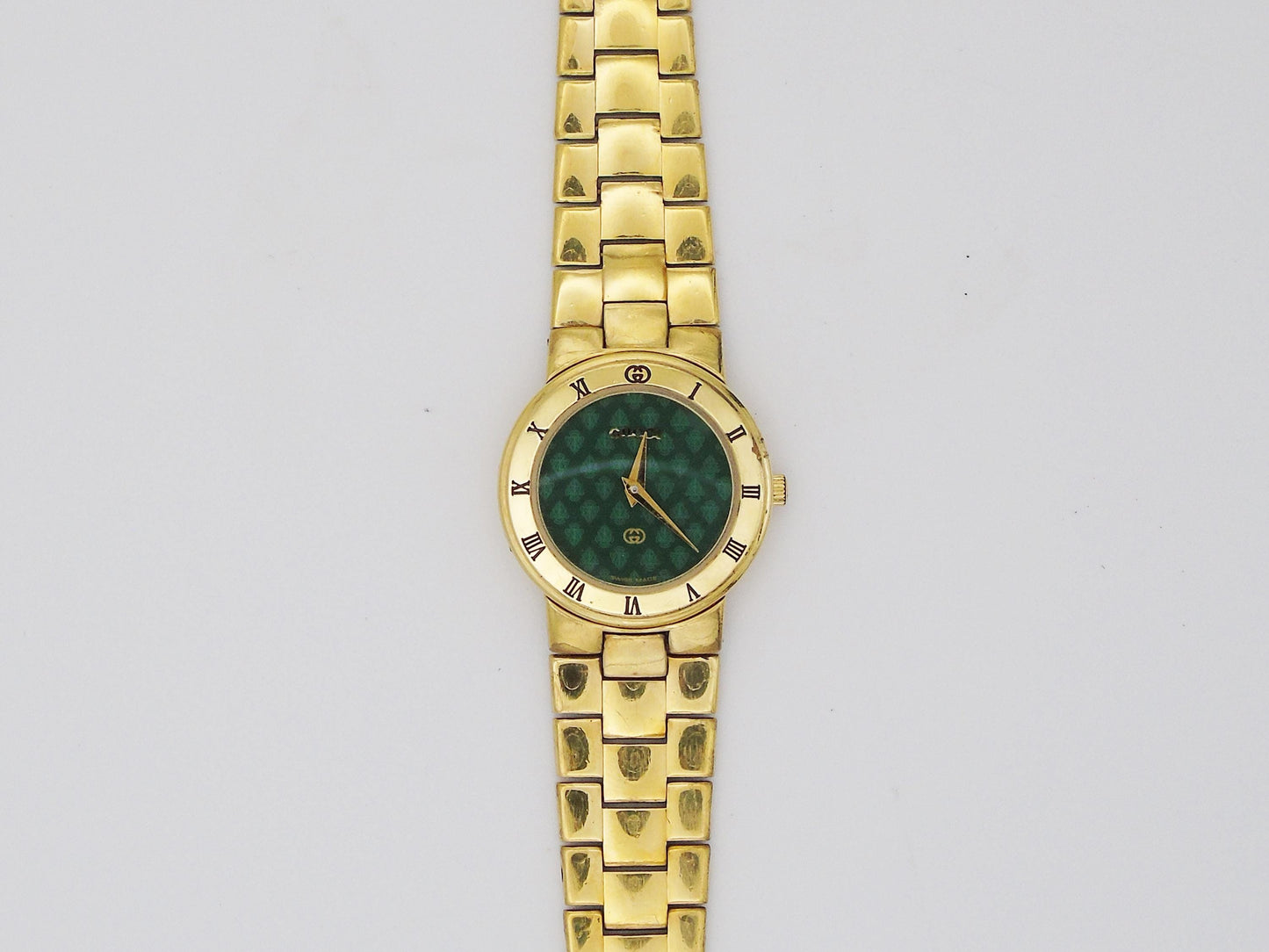 Gucci 3300L Gold-Plated Watch – With Box& Authenticity Card Green Dial - Gems Forgotten