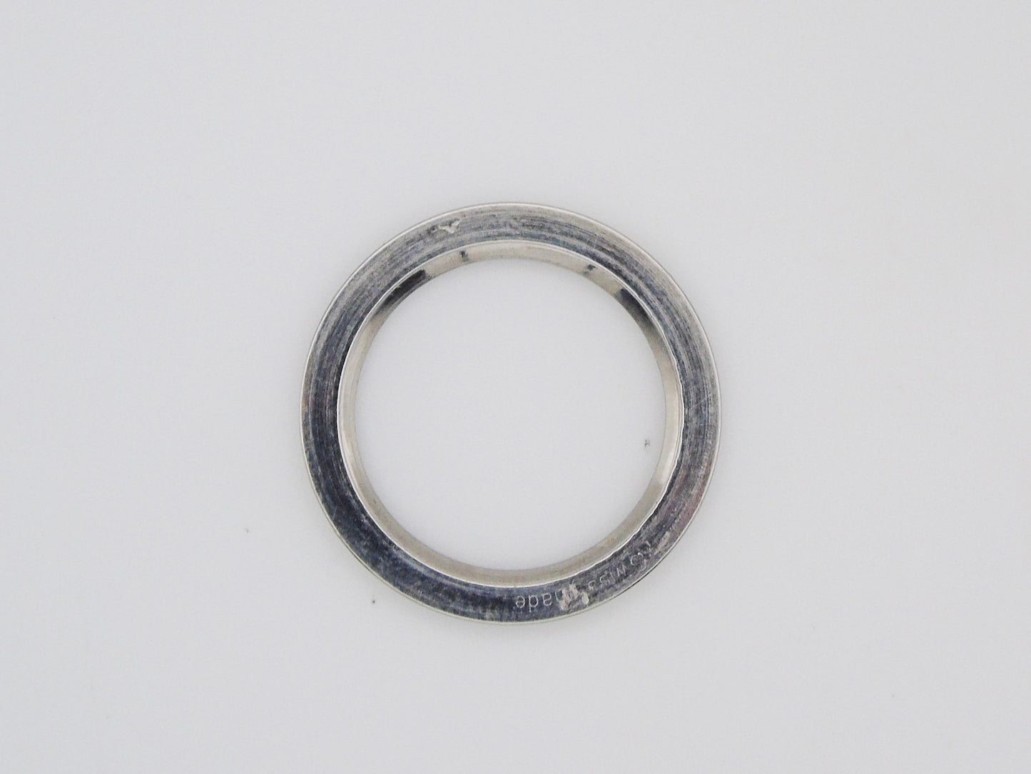 Genuine Gucci Silver Tone Bezel – Rare Find for Gucci Change Bezel Watches ( Fits Gucci 1100 and Gucci 11/12 models) Stainless Steel Bezel - Gems Forgotten