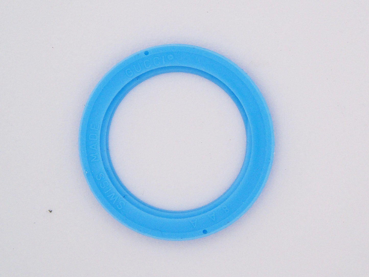 Genuine Gucci Light Blue Bezel – Rare Find for Gucci Change Bezel Watches ( Fits Gucci 1100 and Gucci 11/12 models) - Gems Forgotten