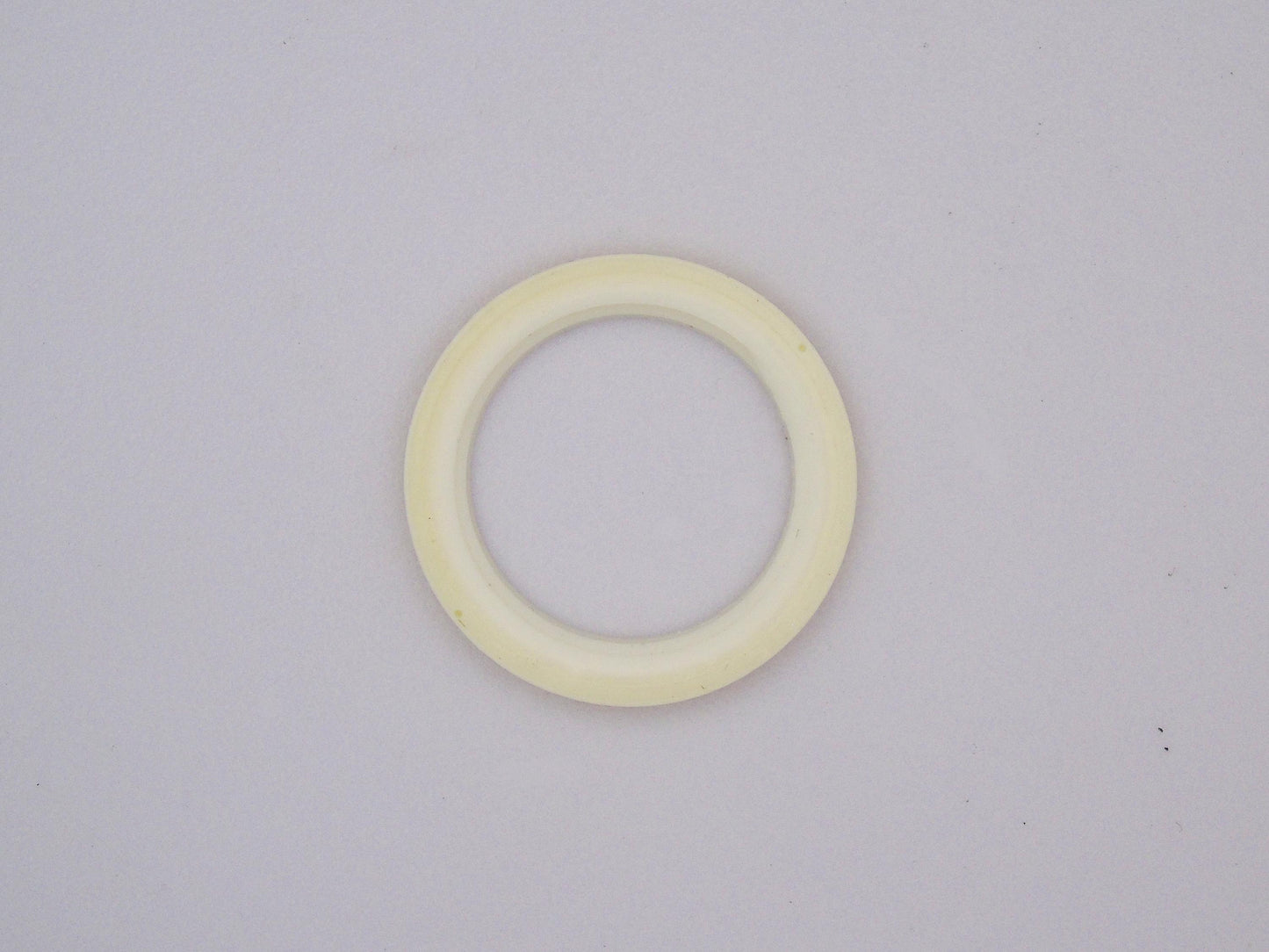 Genuine White Plastic Bezel – Rare Find for Gucci Change Bezel Watches ( Fits Gucci 1100 and Gucci 11/12 models) - Gems Forgotten