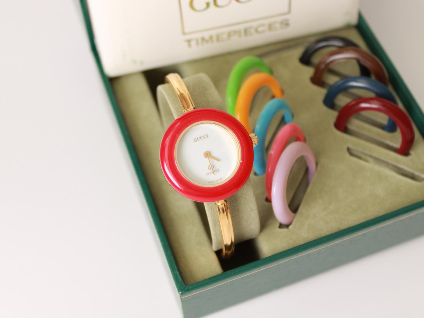 Vintage Gucci Change Bezel Watch – Gold Plated Bangle with 10 Bezels (Papers & Box) - Gems Forgotten