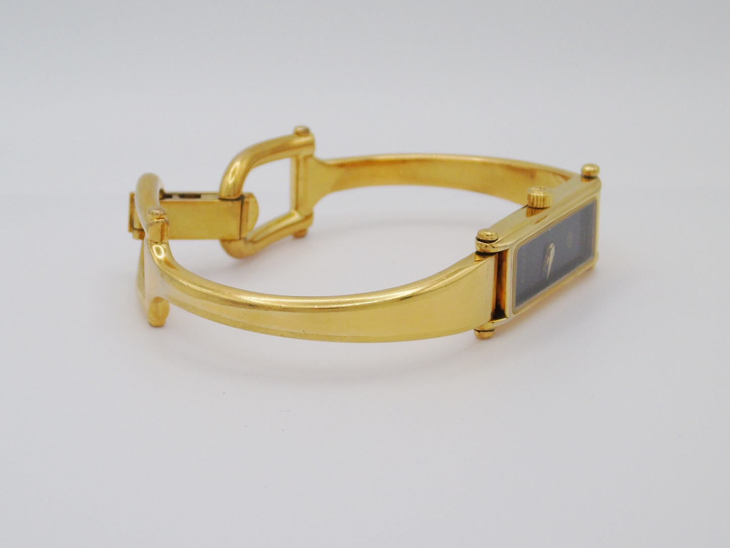 Gucci 1500L Gold Watch – Vintage Gucci Ladies Gold Watch, Elegant Gold Tank Watch Black Dial - Gems Forgotten