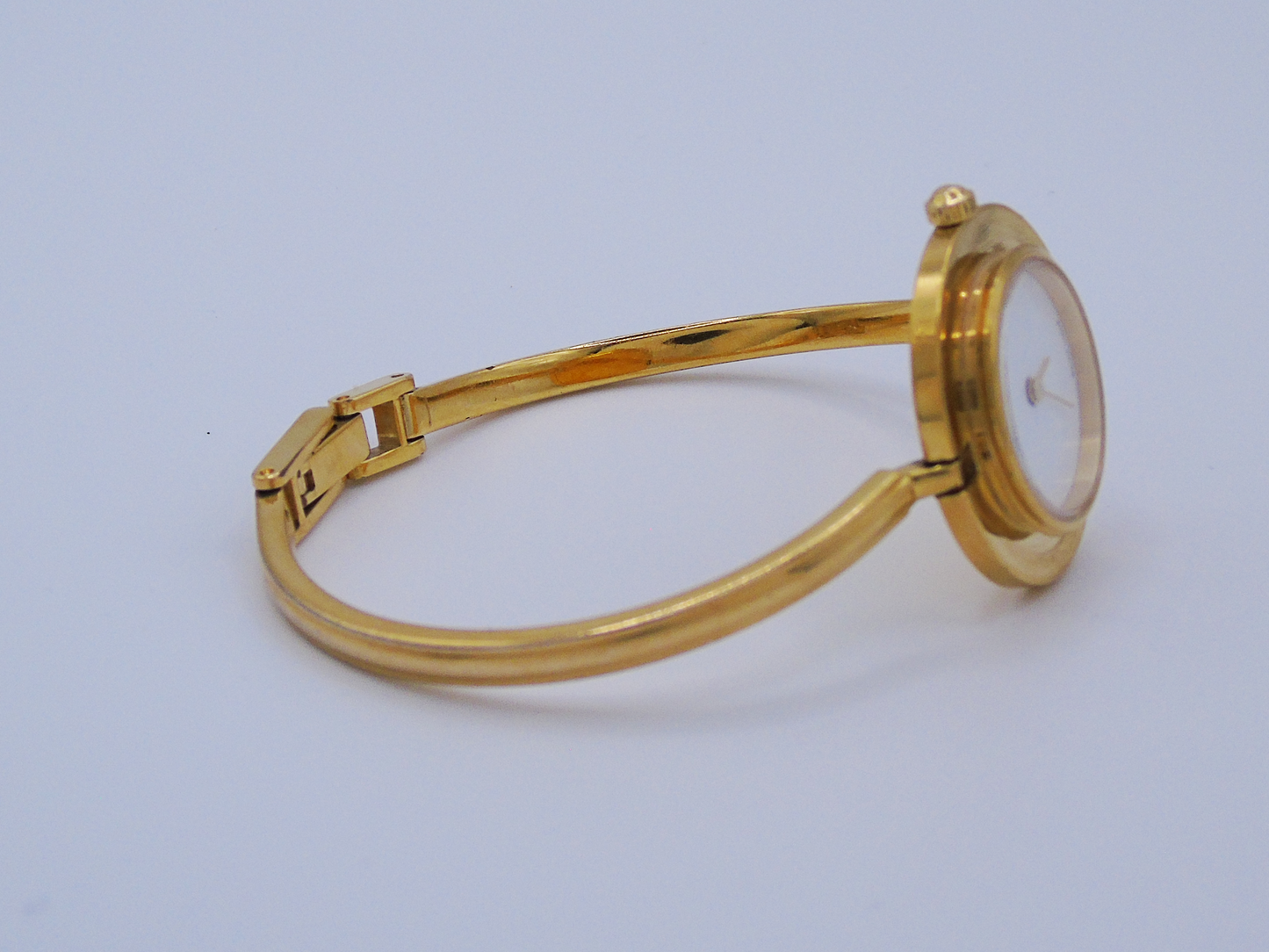Vintage Gucci Change Bezel Watch – Gold-Plated with 12 Interchangeable Bezels & Box - Gems Forgotten