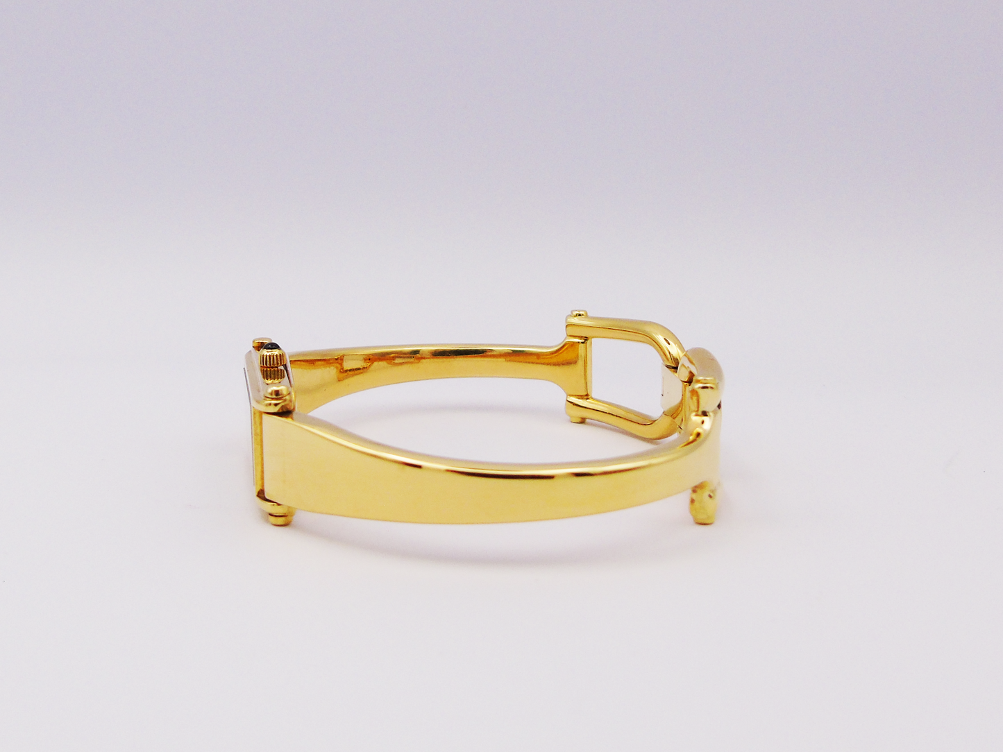 Gucci 1500L  Watch with Box & Papers – Stunning Ladies Tank Watch Mother of Pearl Dial