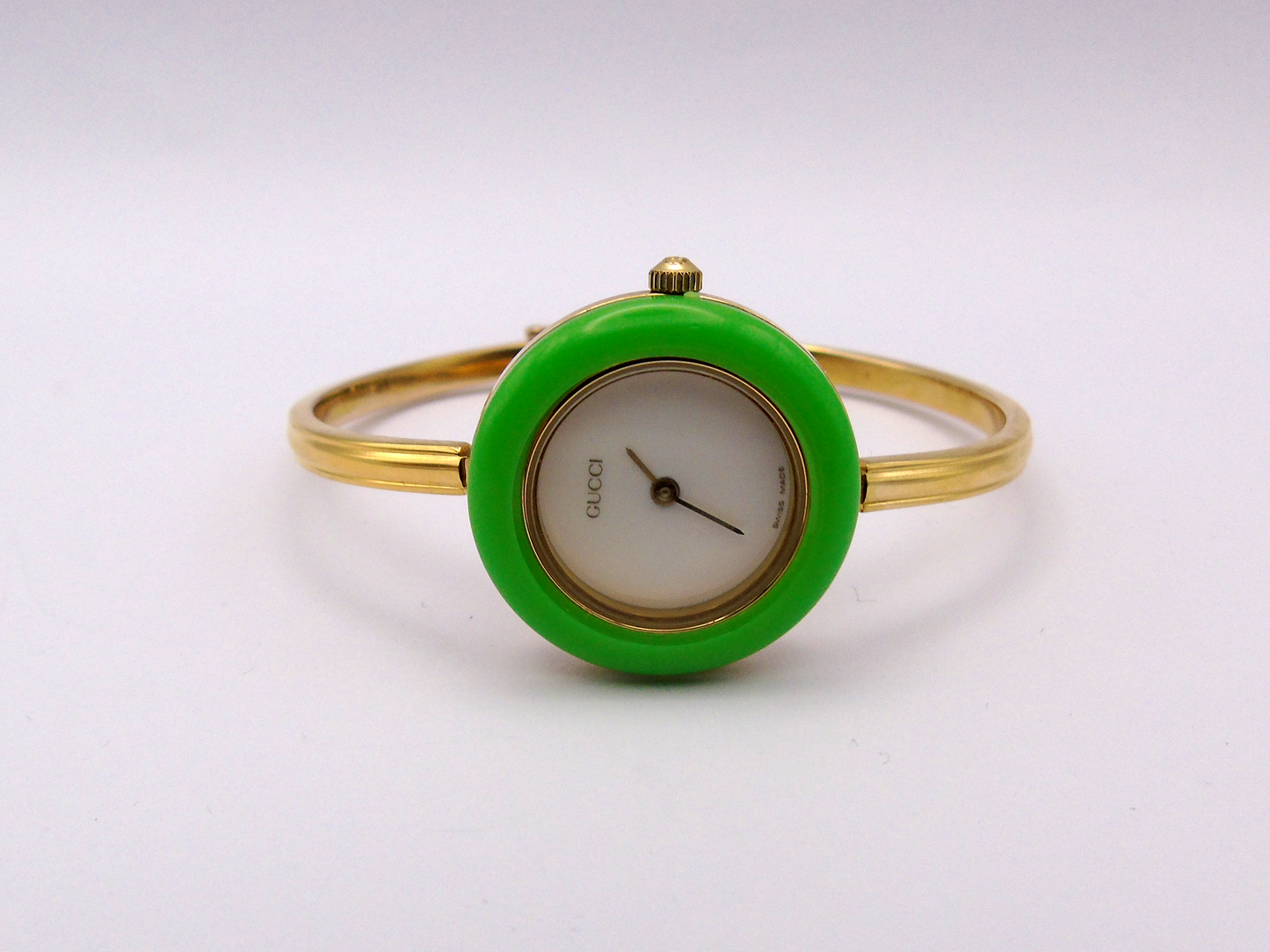 Working Gucc Bezel Watch – Elegant Ladies Wristwatch with Gucci White Bezel