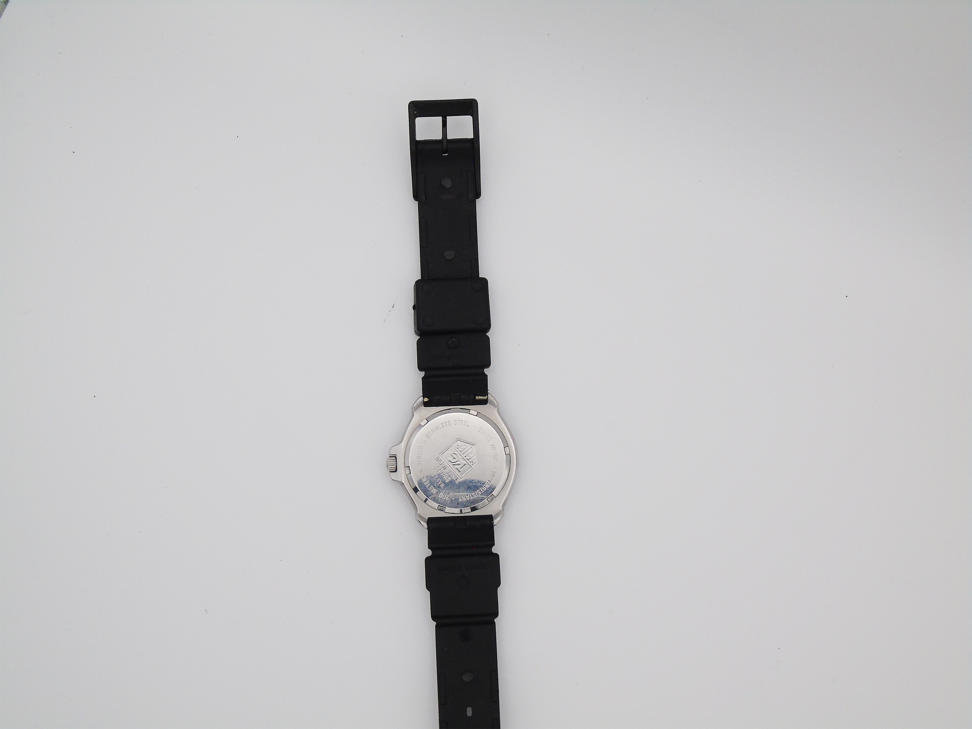 Tag Heuer Mens Formula 1 Watch – Rare Vintage F1 Design, Date Display, Working with Swiss Quartz Movement - Gems Forgotten 
