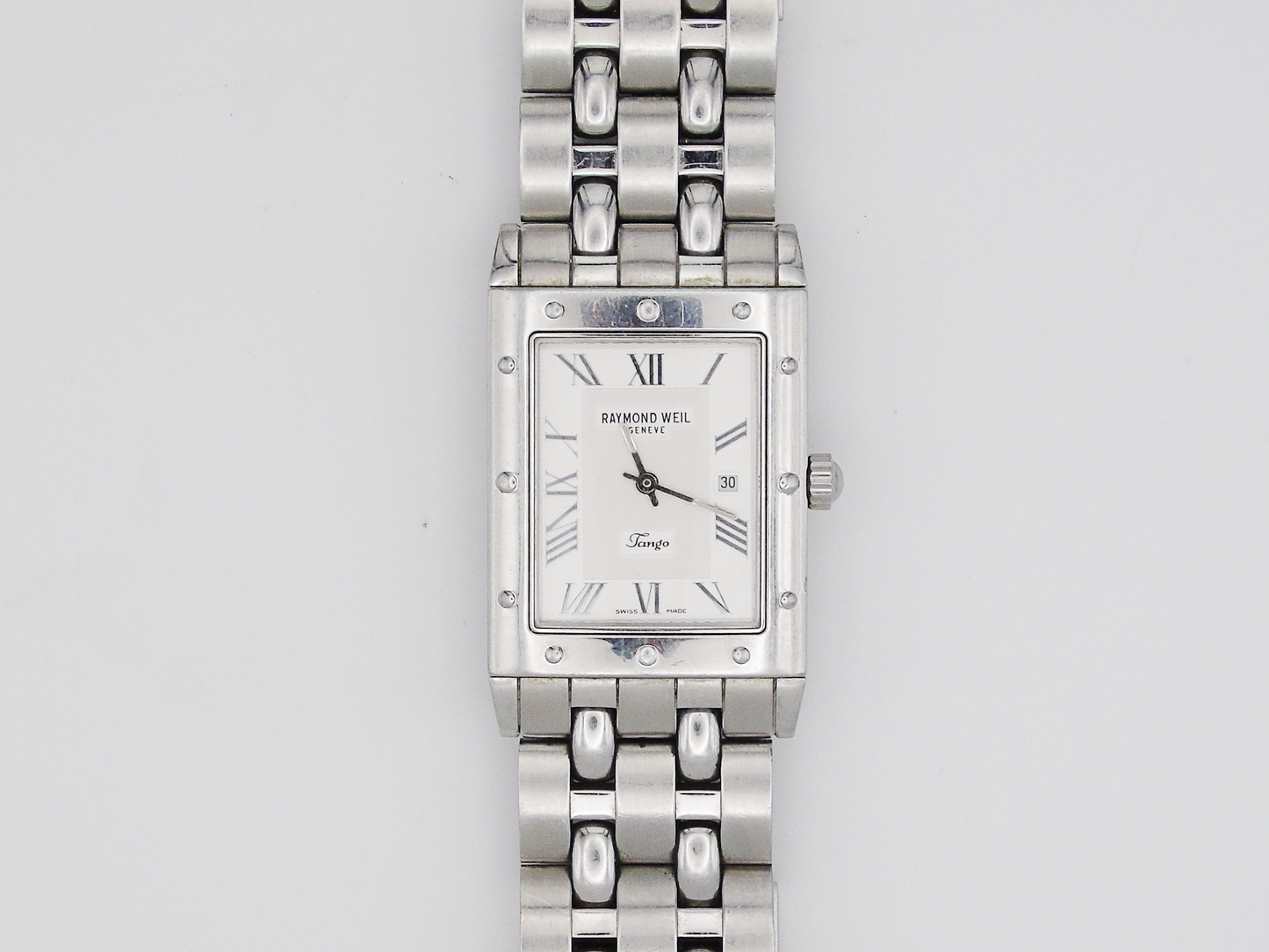 Raymond Weil Mens Tank Watch – Sapphire Crystal, Analogue Display, Great Condition Chunky Watch - Gems Forgotten 