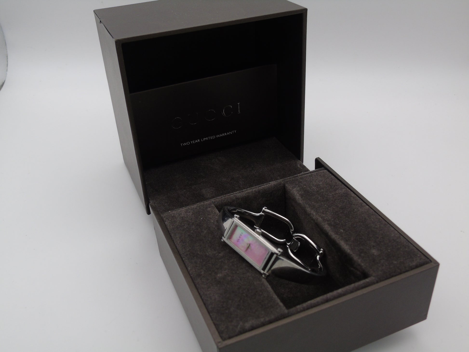 Vintage Gucci Watch Womens MOP Tank Watch Pink Mother of Pearl Dial Box Papers - Gems Forgotten 