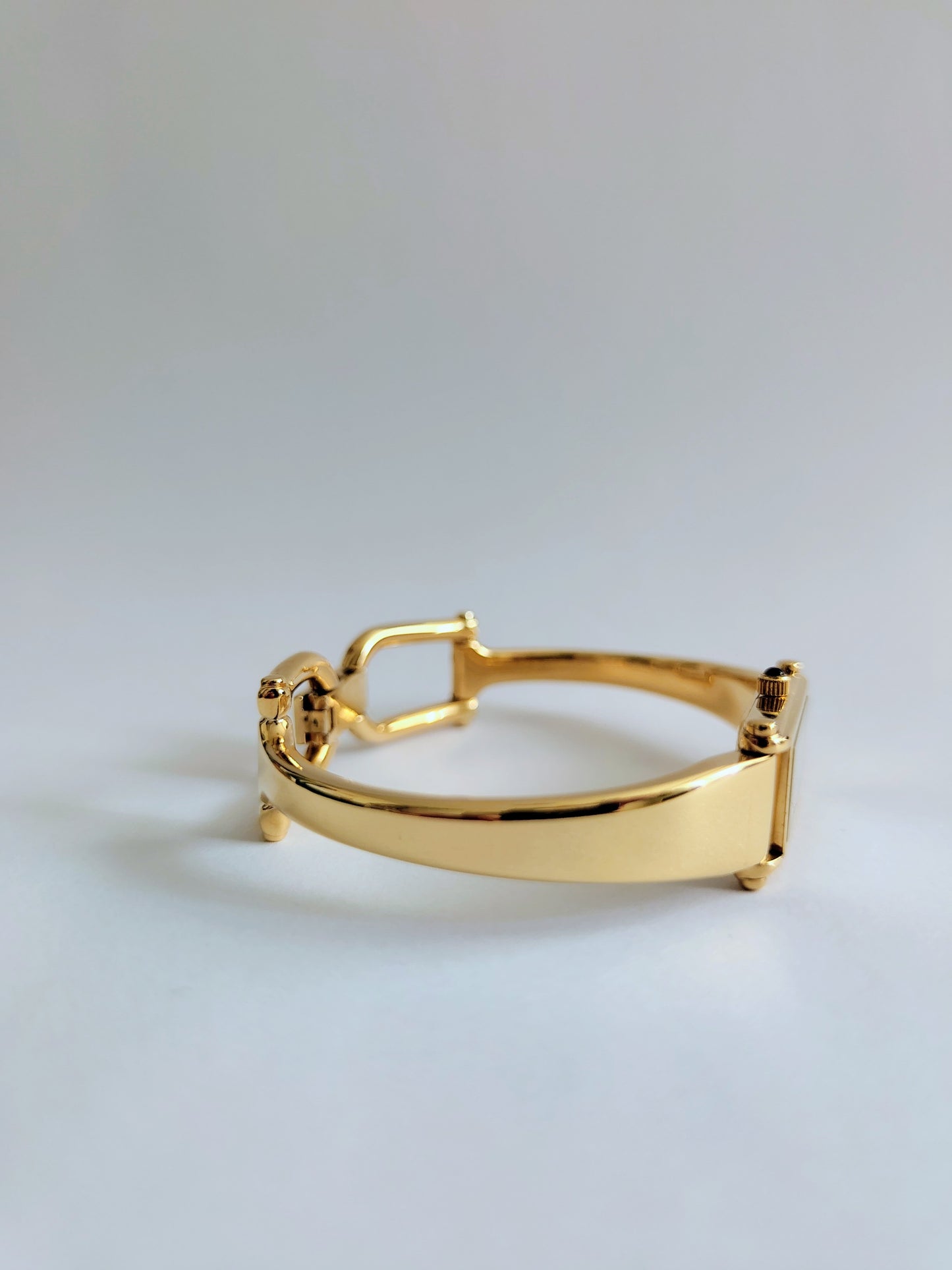 Gucci 1500L Ladies Watch - Gold Plated with MOP dial
