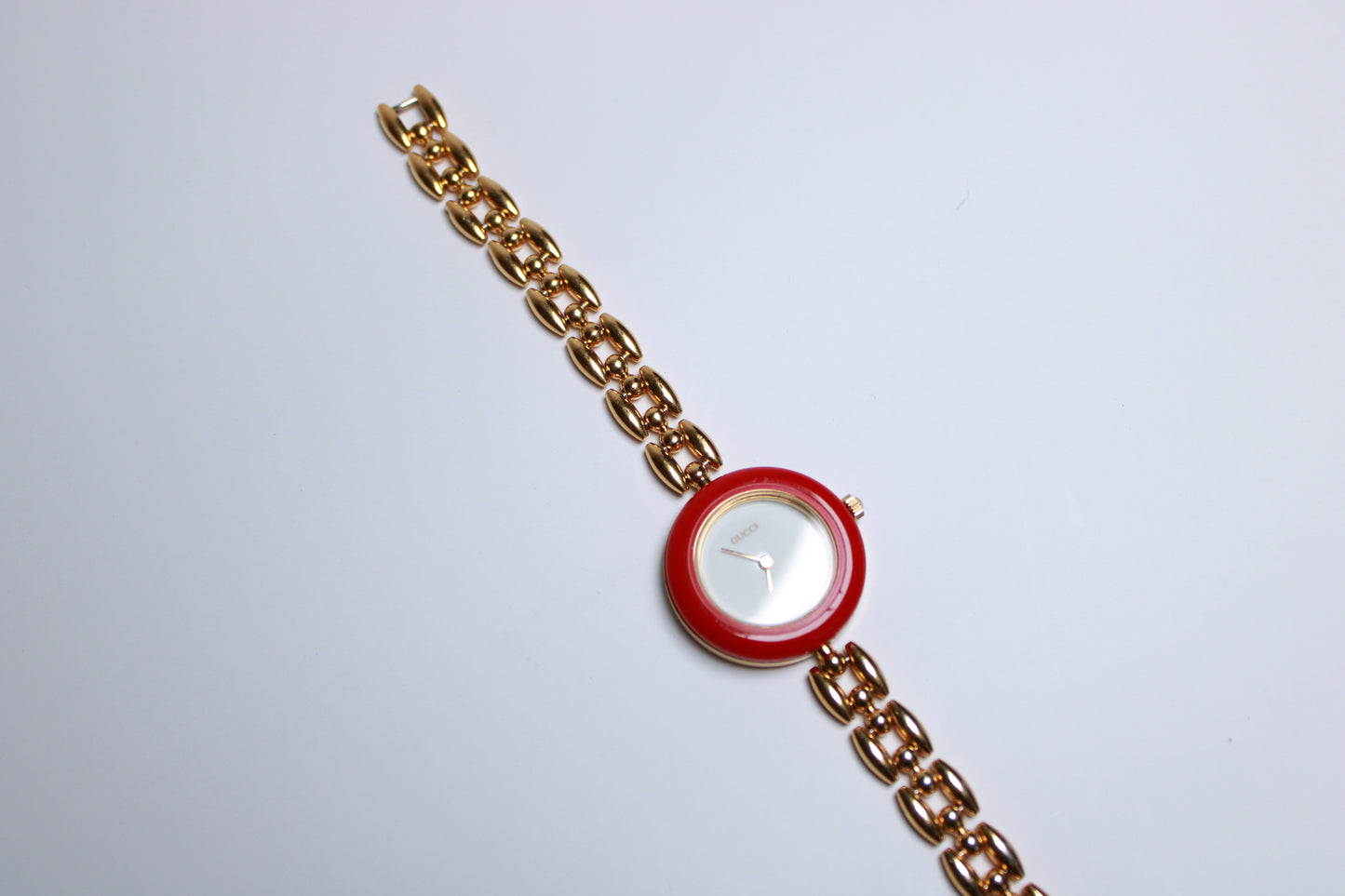 Working Vintage Gucci Bezel Watch  with a Rice Link - Gems Forgotten 