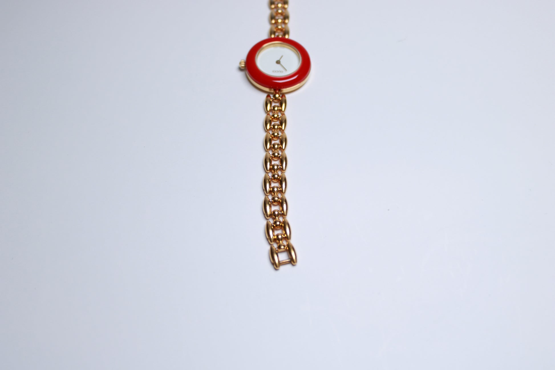 Working Vintage Gucci Bezel Watch  with a Rice Link - Gems Forgotten 