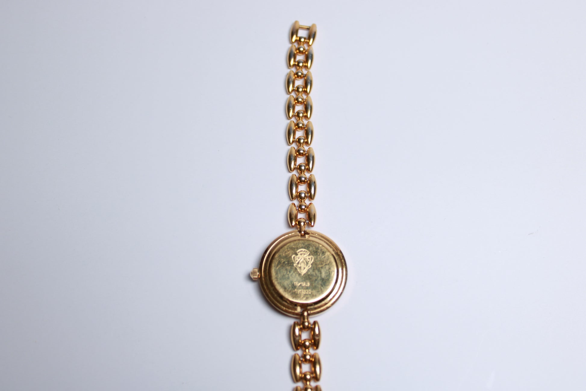 Working Vintage Gucci Bezel Watch  with a Rice Link - Gems Forgotten 
