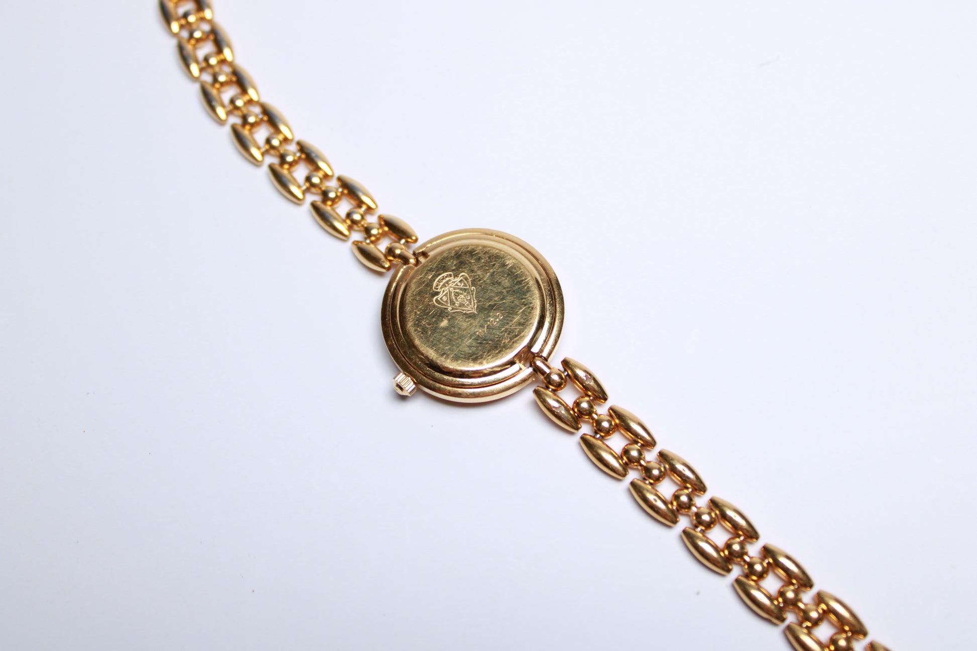 Working Vintage Gucci Bezel Watch  with a Rice Link - Gems Forgotten 