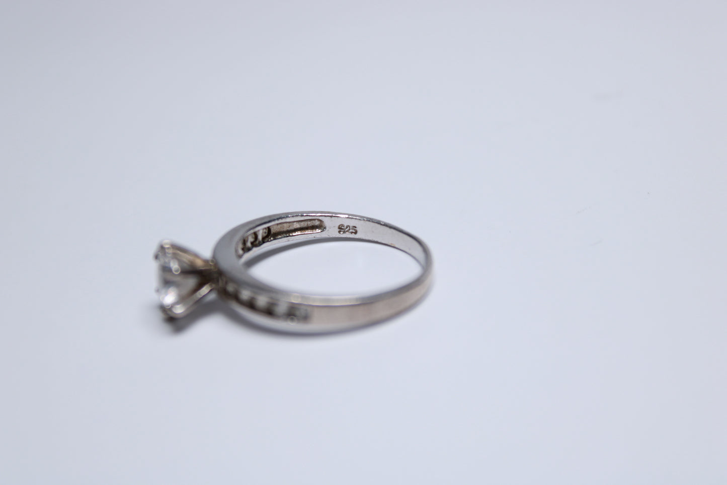 Vintage Ladies Silver Ring (925) Solitaire - Gems Forgotten 