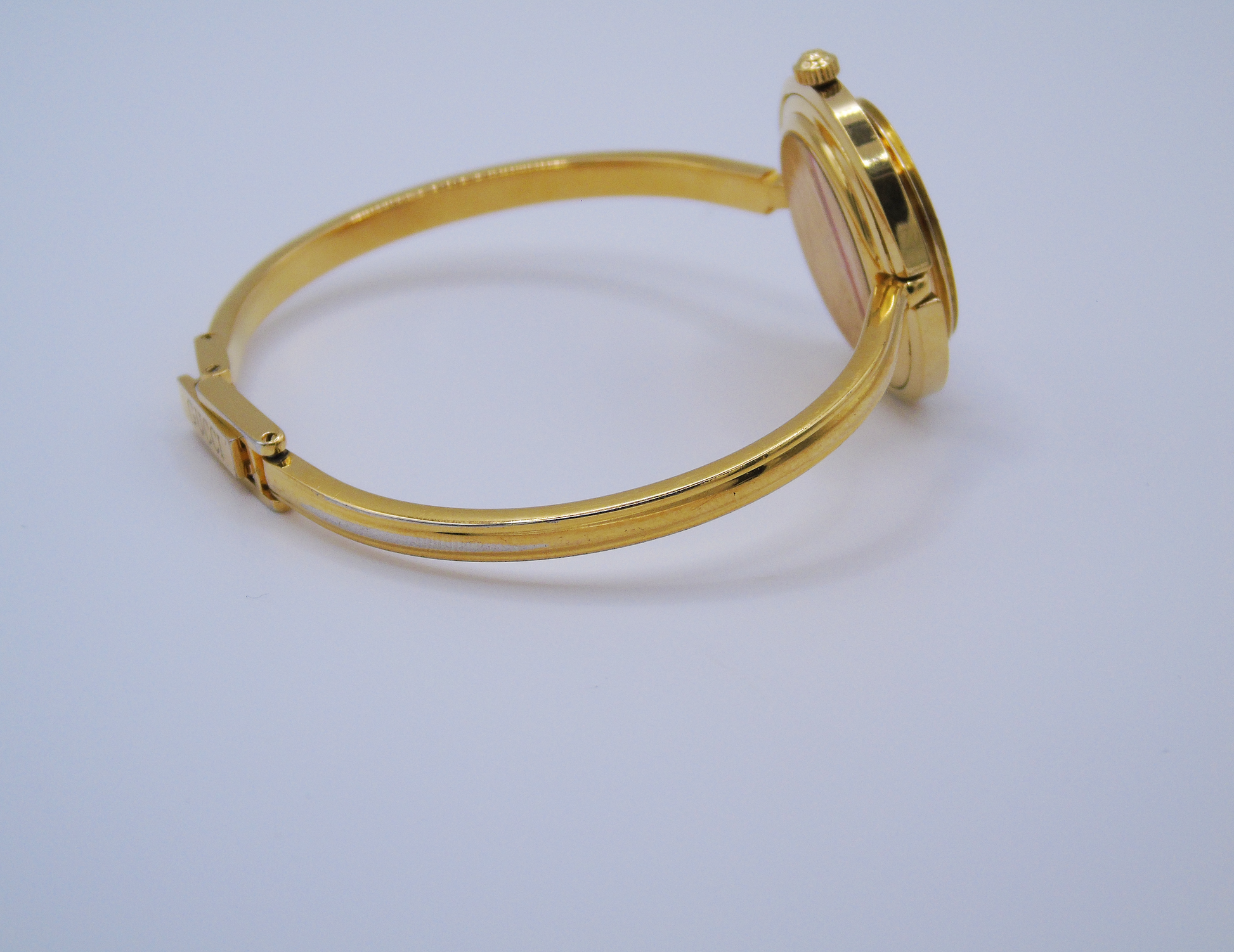 Vintage Gucci Change Bezel Watch – Gold-Plated with 10 Interchangeable Bezels & Box - Gems Forgotten 