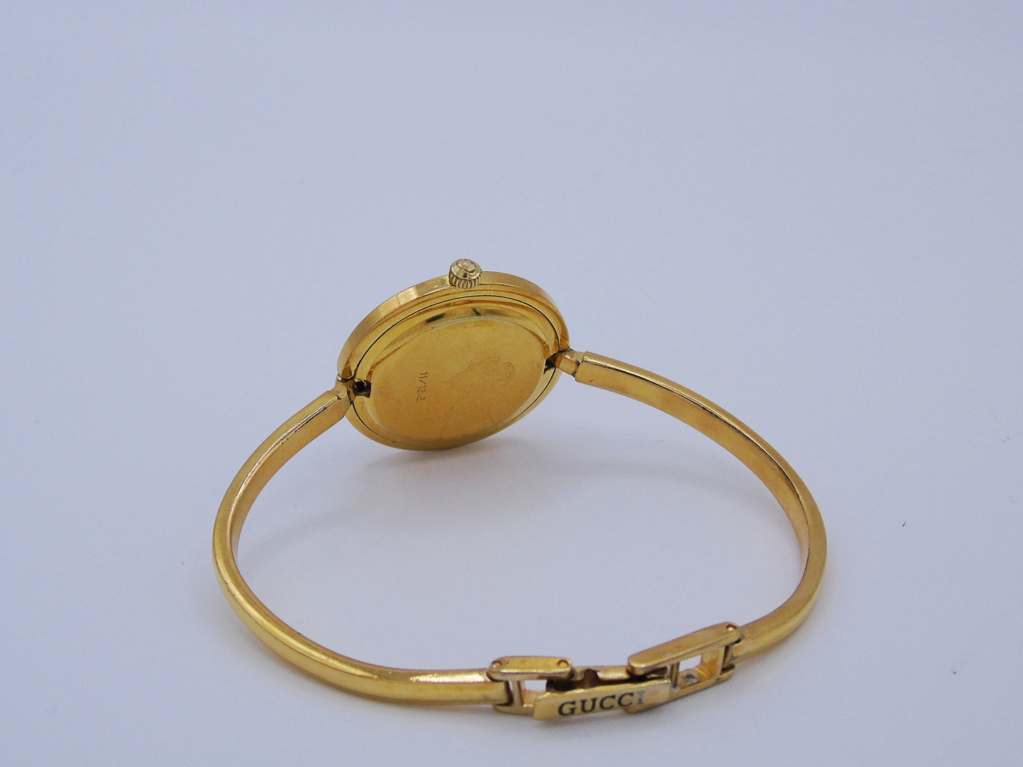 Vintage Gucci Change Bezel Watch – Gold-Plated with 12 Interchangeable Bezels & Box - Gems Forgotten 