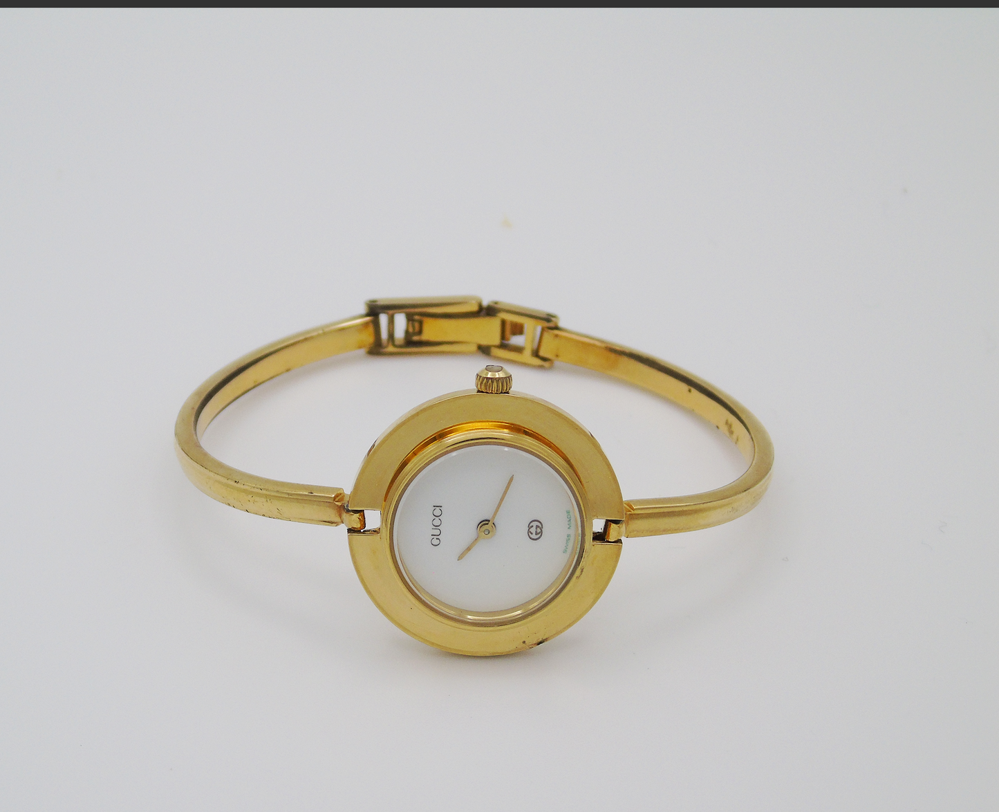 Vintage Gucci Change Bezel Watch – Gold-Plated with 10 Interchangeable Bezels & Box (Copy) - Gems Forgotten 