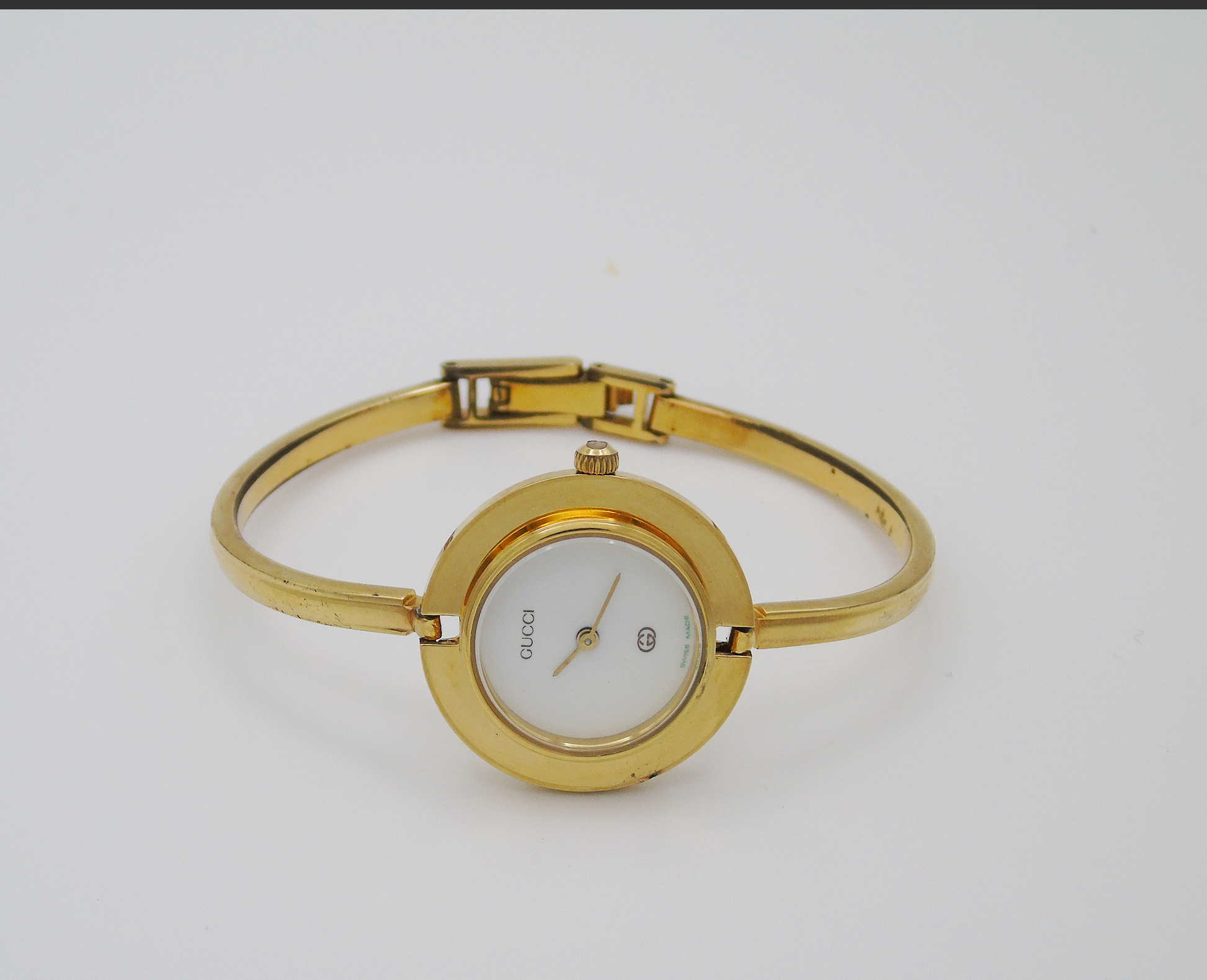 Vintage Gucci Change Bezel Watch – Gold-Plated with 10 Interchangeable Bezels & Box (Copy) - Gems Forgotten 