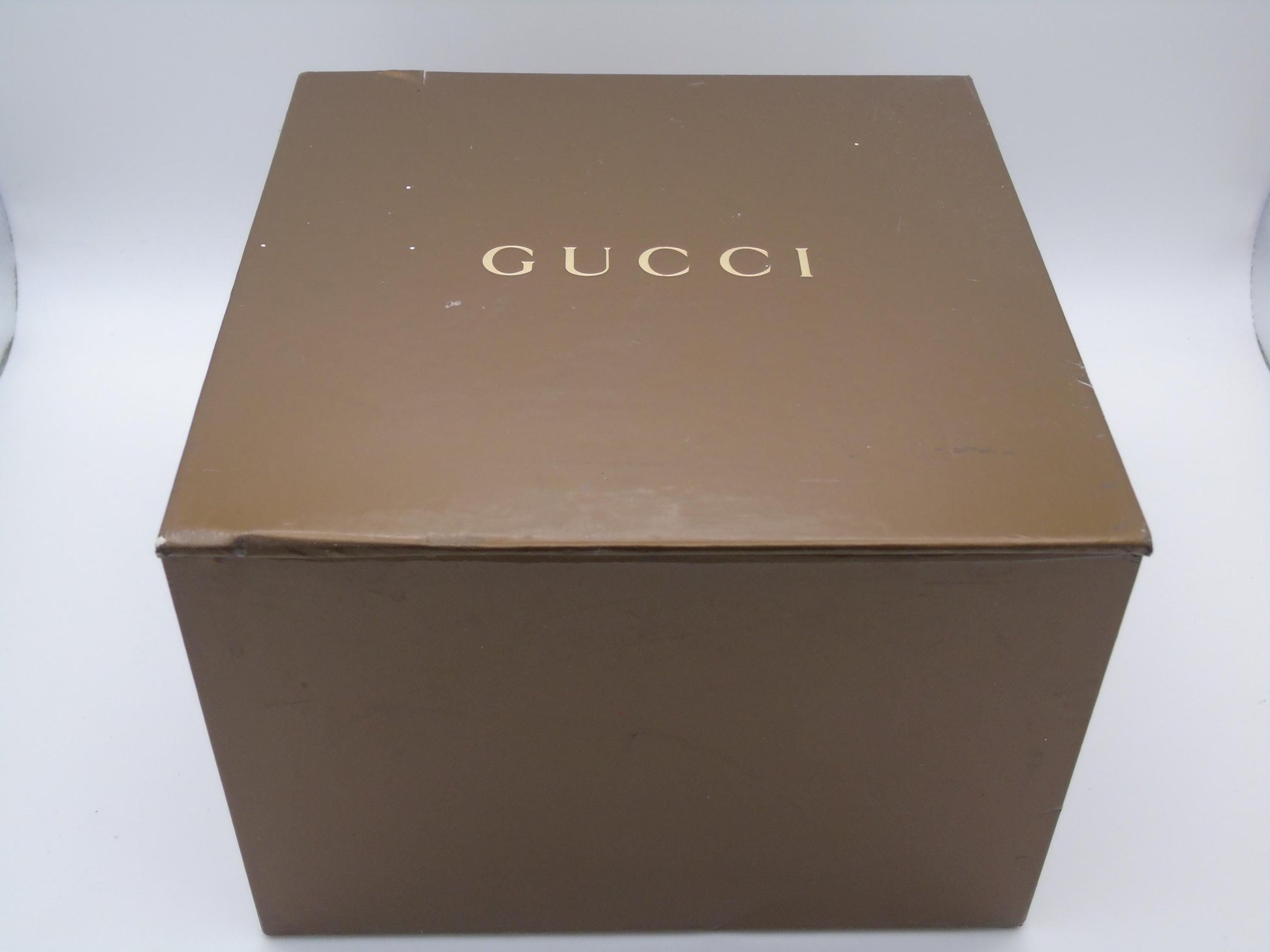Vintage Gucci Watch: 1500L Black Dial, Stainless Steel Tank Style - Gems Forgotten 