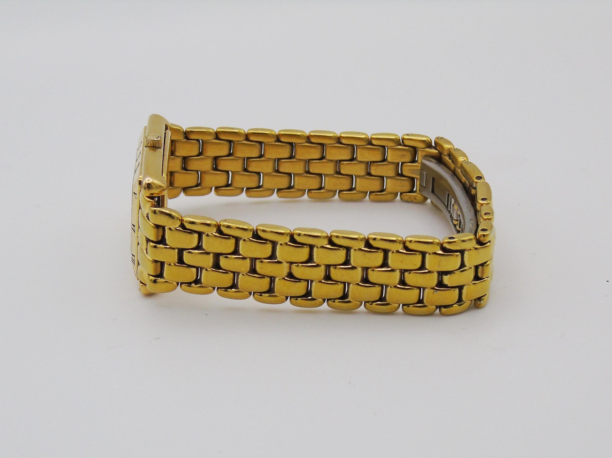Gucci 4200L Ladies Gold Tank Watch – Rare Gold Dial, New Battery, Working Elegant - Gems Forgotten 