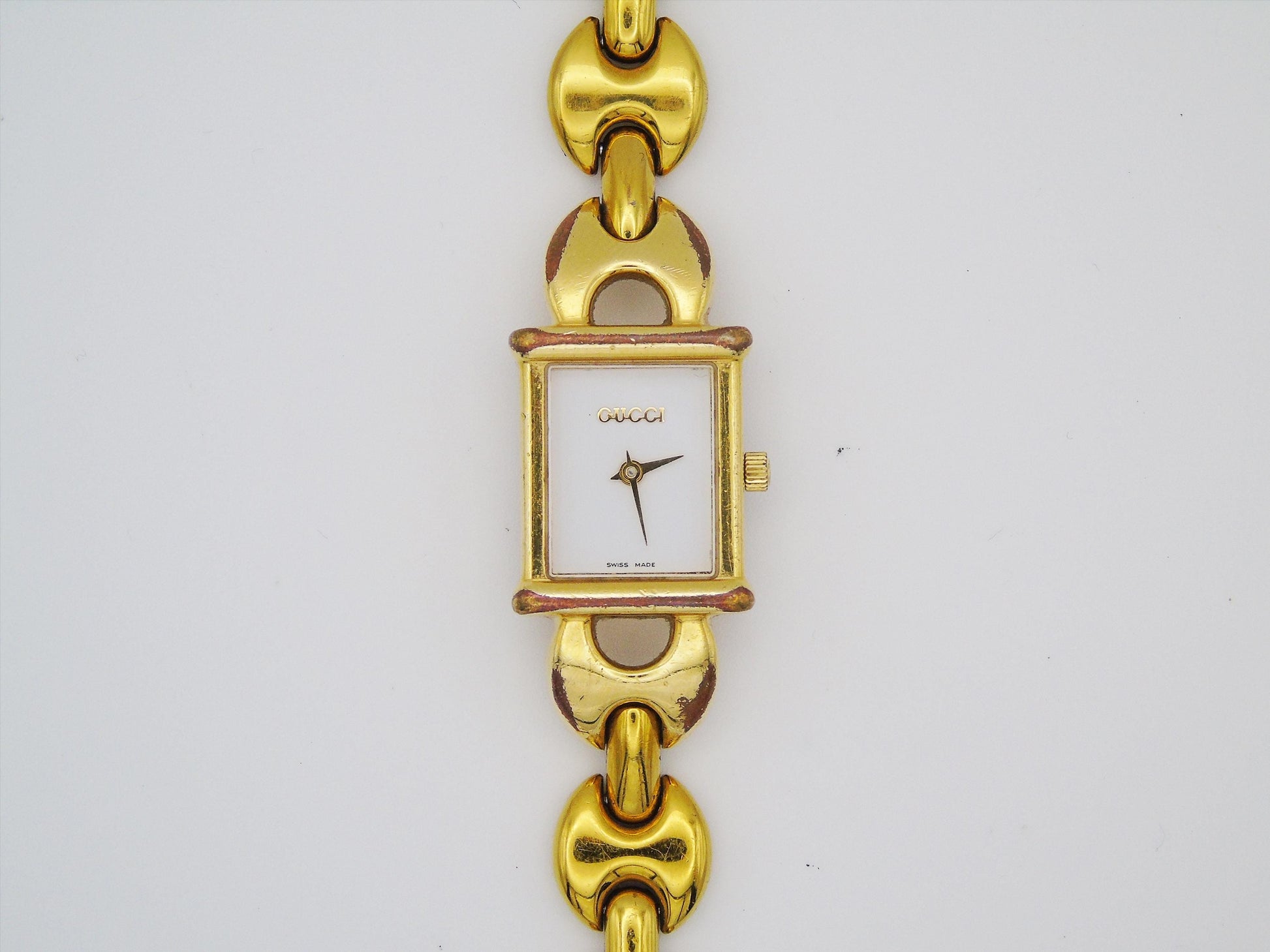 Gucci Ladies Gold Watch – Rare Gucci 1800L Model with Tank Watch Face & Interchangeable Straps - Gems Forgotten 