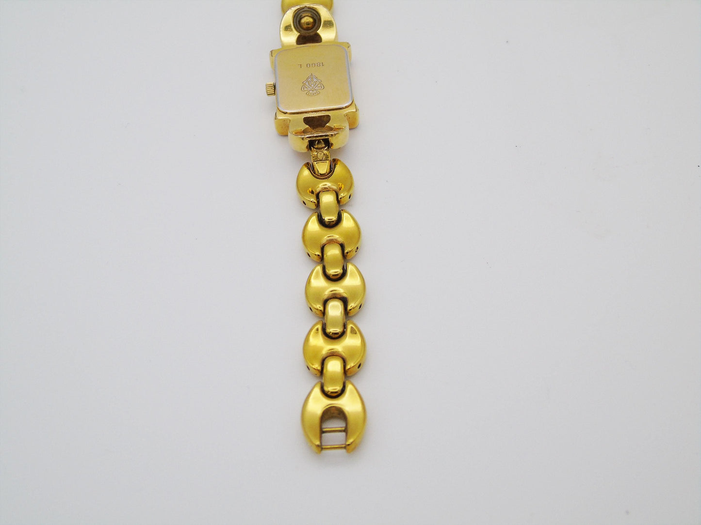 Gucci Ladies Gold Watch – Rare Gucci 1800L Model with Tank Watch Face & Interchangeable Straps - Gems Forgotten 