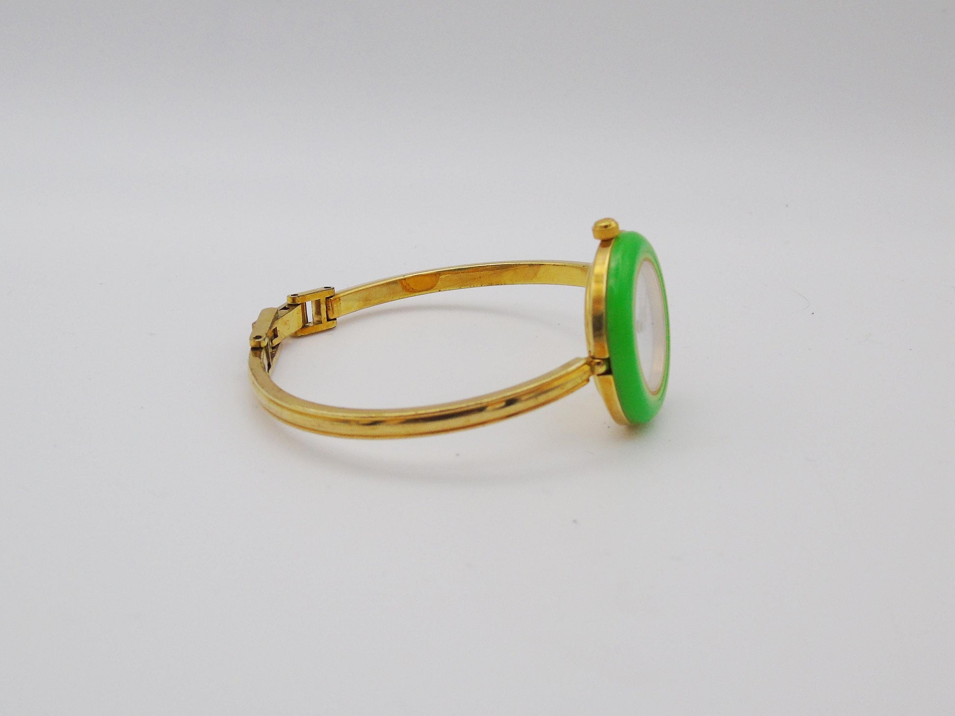 Working Vintage Gucci Bezel Watch 90s Change Bezel Gold Bracelet Bangle Watch Wristwatch Elegant Gold - Gems Forgotten 