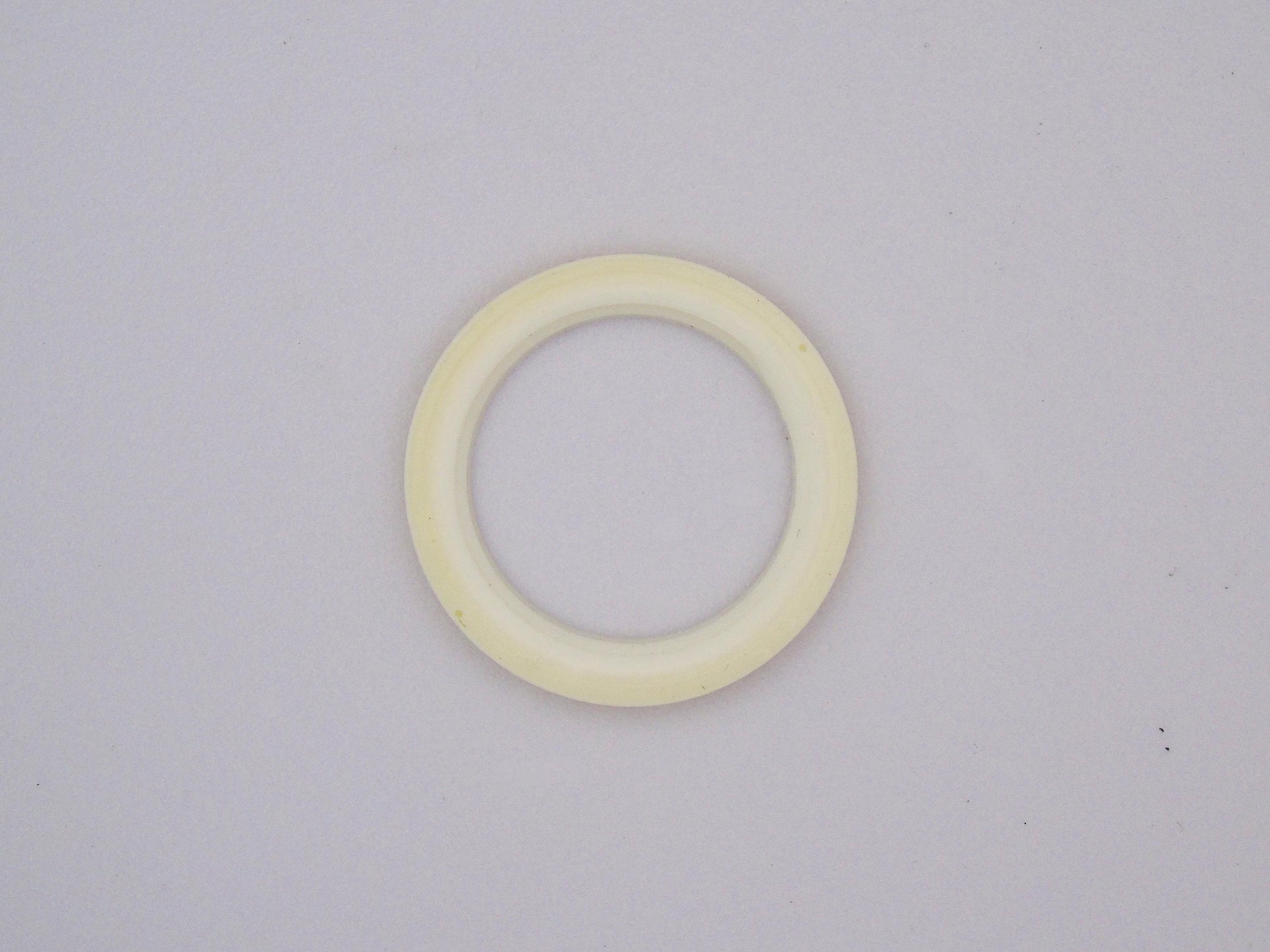 Genuine White Plastic Bezel – Rare Find for Gucci Change Bezel Watches ( Fits Gucci 1100 and Gucci 11/12 models) - Gems Forgotten 