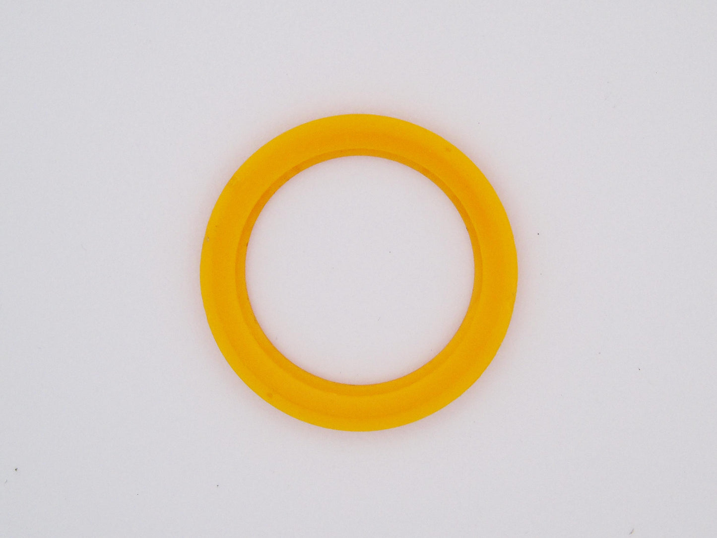 Genuine Gucci Yellow Bezel – Rare Find for Gucci Change Bezel Watches ( Fits Gucci 1100 and Gucci 11/12 models) - Gems Forgotten 