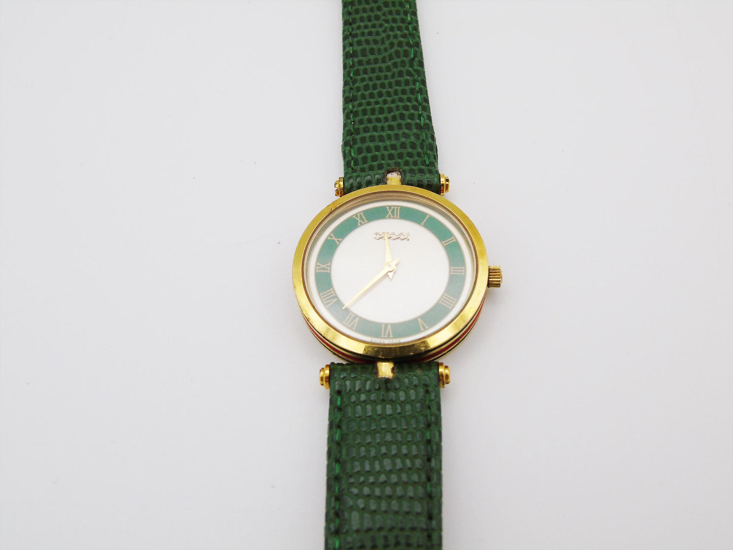 Vintage Gucci Sherry Line 2000M Watch Quartz Swiss Movement Green and Gold Plated Leather Strap Genuine Unique Wristwatch