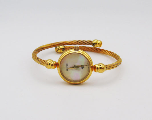 Gucci 2700 Rope Bangle Watch – Swiss Quartz, MOP Dial, Rope-Style Flexible Bangle, Box & Papers, Unique Design