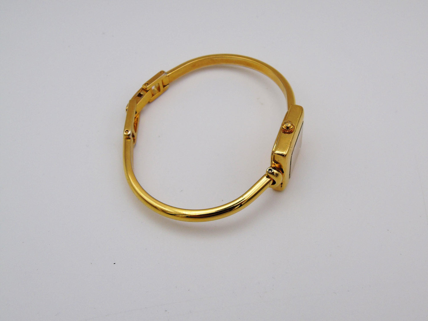 Vintage Gucci Watch Square 1900L White Dial with Box Elegant Gucci Wristwatch Cheap Gucci Small Bracelet Bangle G59