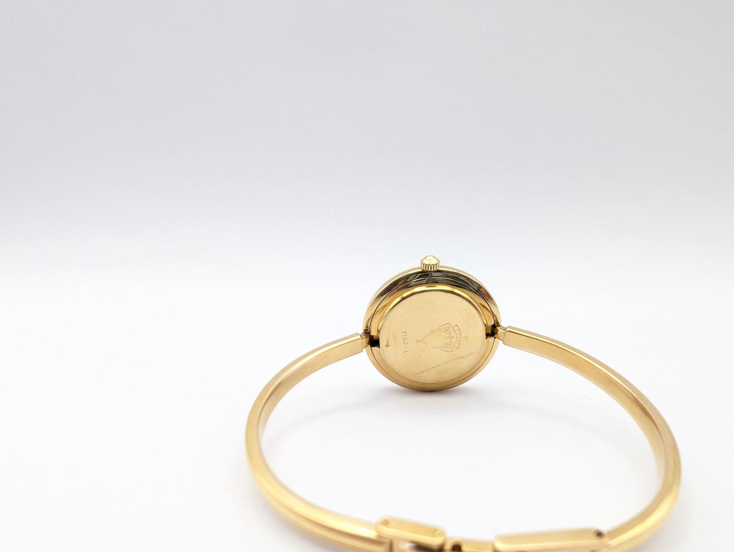 Working Gucc Bezel Watch – Elegant Ladies Wristwatch with Gucci White Bezel