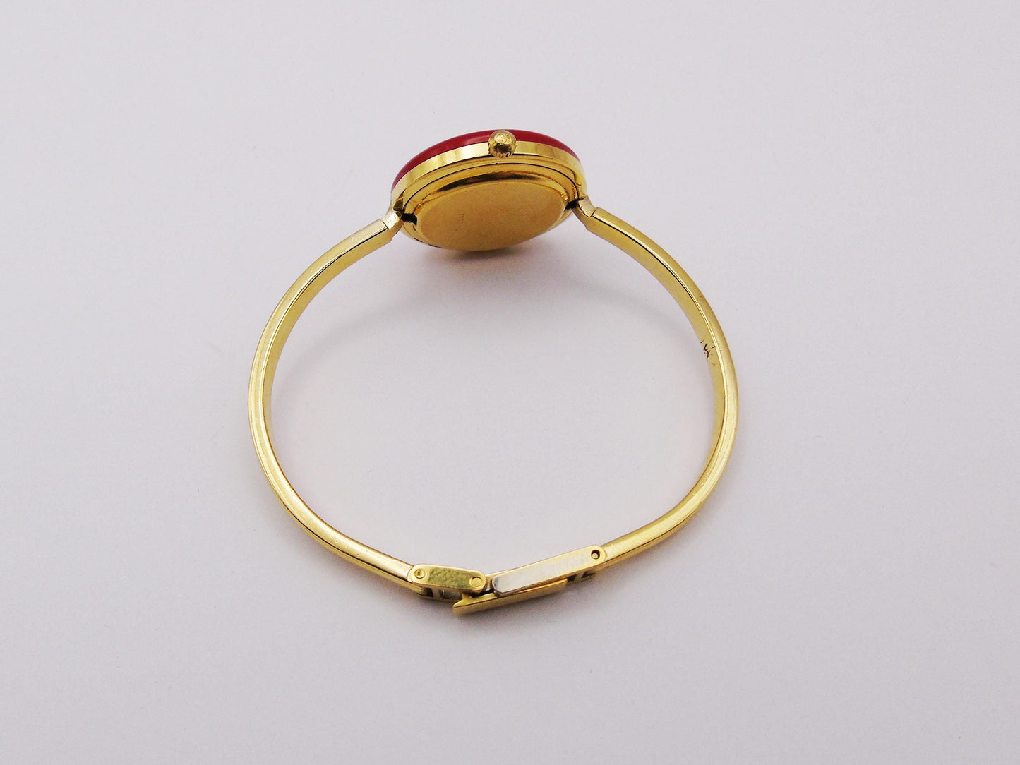 Working Gucci Bezel Watch - Elegant Gold Plated Wristwatch Trending Designer Jewellery - Gems Forgotten 
