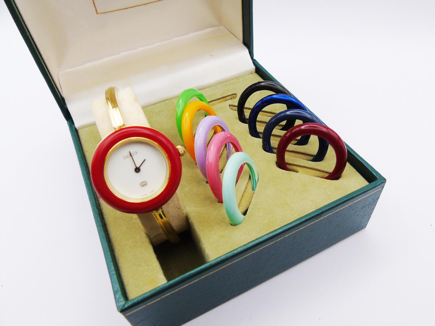Working Gucci Bezel Watch - Elegant Gold Plated Wristwatch Trending Designer Jewellery - Gems Forgotten 