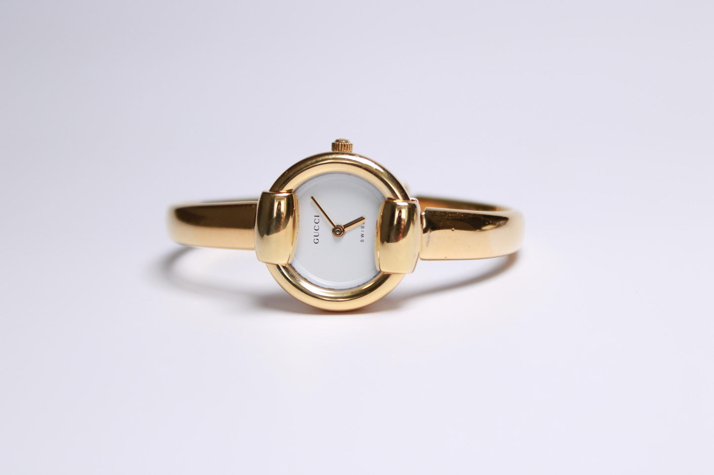 Vintage Gucci 1400L Watch Elegant Gold Plated Small Wristwatch Quartz - Gems Forgotten 