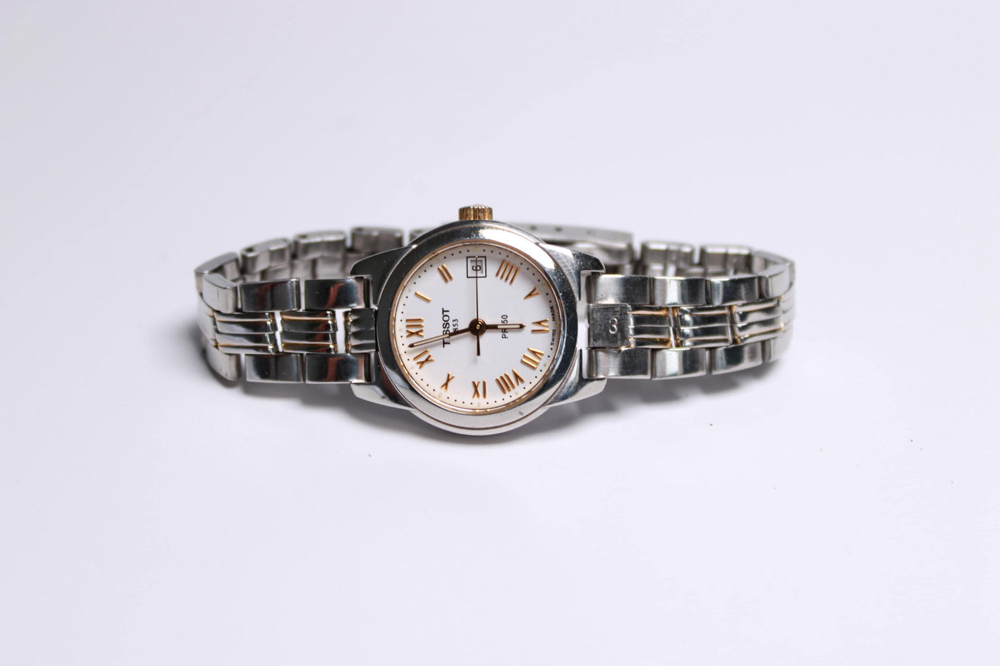 Vintage Tissot Classic Watch - PR50 with White Dial Swiss Ladies Quuartz Wristwatch - Gems Forgotten 